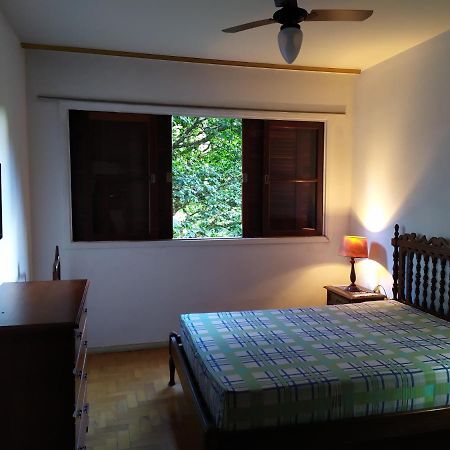 Апартаменты Apartamento Bosque Агуас-ди-Линдоя Экстерьер фото
