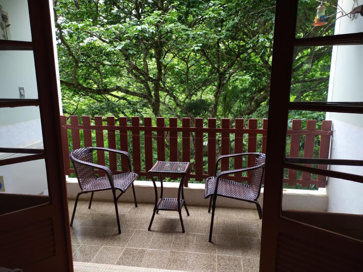 Апартаменты Apartamento Bosque Агуас-ди-Линдоя Экстерьер фото