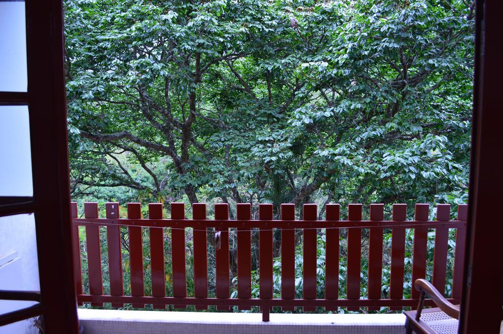 Апартаменты Apartamento Bosque Агуас-ди-Линдоя Номер фото